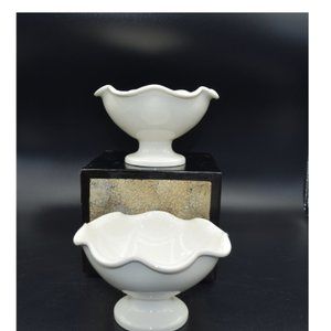 Williams Sonoma Footed dessert Bowls Set of 2